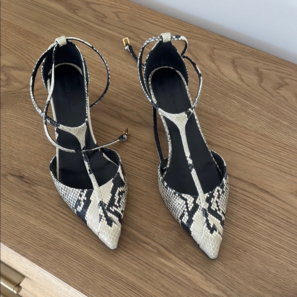 Khaite kitten pump